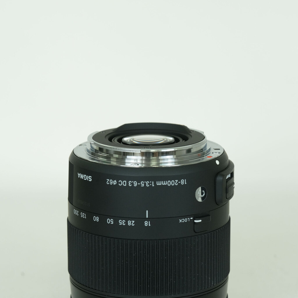 SIGMA 18-200mm F3.5-6.3 DC MACRO OS HSM｜Contemporary [キヤノンEF用]