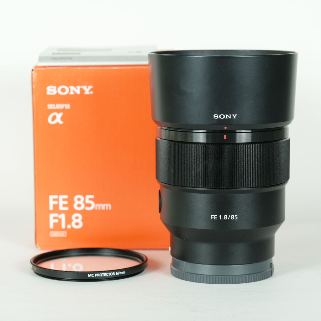 SONY FE 85mm F1.8 SEL85F18 SONY FE 85mm F1.8 SEL85F18