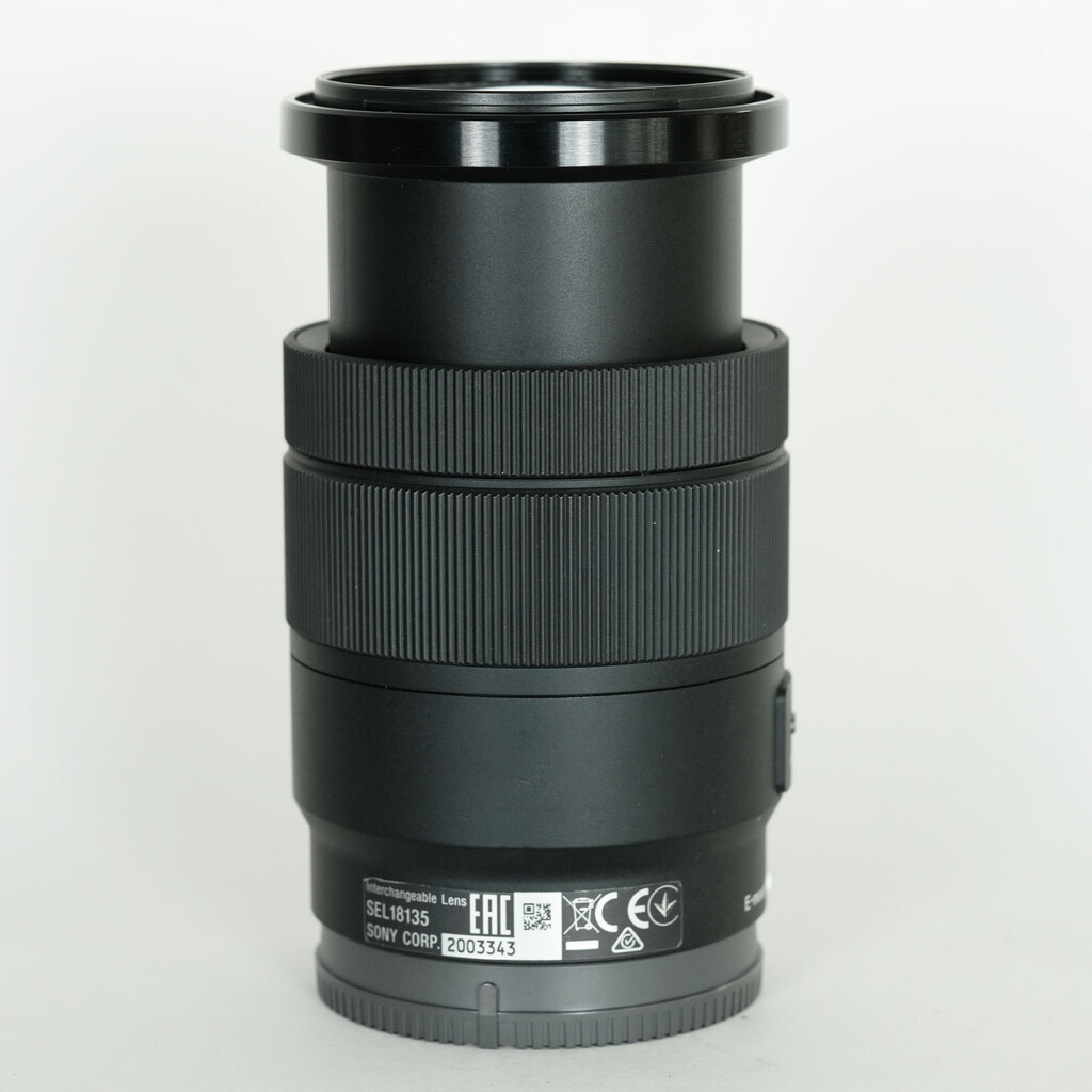SONY E 18-135mm F3.5-5.6 OSS SEL18135