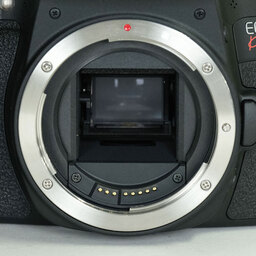 Canon EOS Kiss X9i