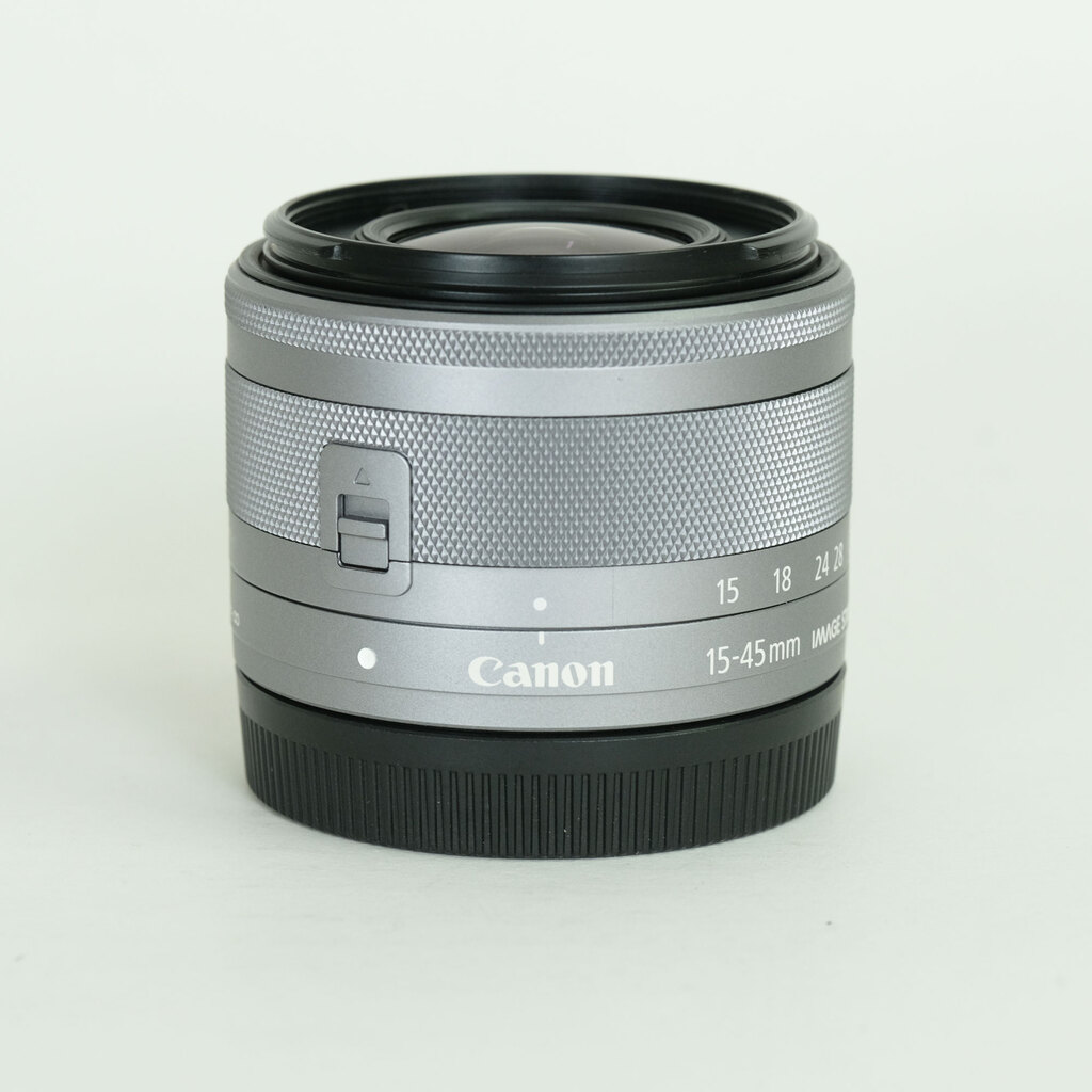 Canon EF-M15-45mm F3.5-6.3 IS STM [�V���o�[]