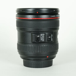 Canon EF24-70mm F4L IS USM Canon EF24-70mm F4L IS USM