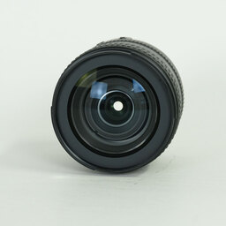 Nikon AF-S DX NIKKOR 16-80mm f/2.8-4E ED VR Nikon AF-S DX NIKKOR 16-80mm f/2.8-4E ED VR