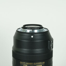 Nikon AF-P NIKKOR 70-300mm f/4.5-5.6E ED VR Nikon AF-P NIKKOR 70-300mm f/4.5-5.6E ED VR