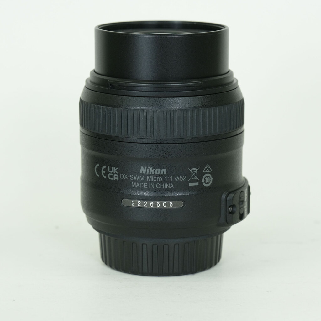 Nikon AF-S DX Micro NIKKOR 40mm f/2.8G