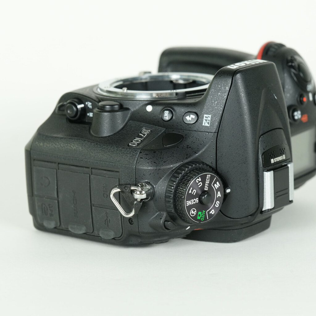 Nikon D7100