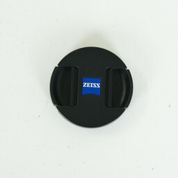 Carl Zeiss Touit 50mm F2.8 マクロ（ソニーE用）