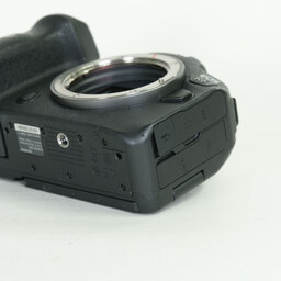 Canon EOS R6