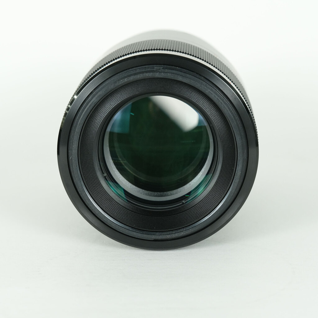 SONY FE 90mm F2.8 Macro G OSS SEL90M28G SONY FE 90mm F2.8 Macro G OSS SEL90M28G