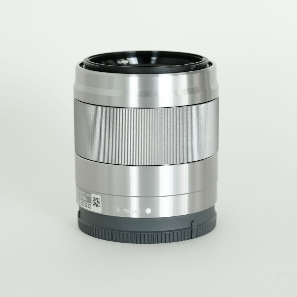 SONY E 50mm F1.8 OSS SEL50F18 SONY E 50mm F1.8 OSS SEL50F18