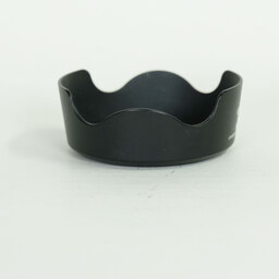 Canon EF-S18-55mm F3.5-5.6 IS STM ホワイト