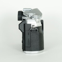 OLYMPUS OM-D E-M10 Mark IV