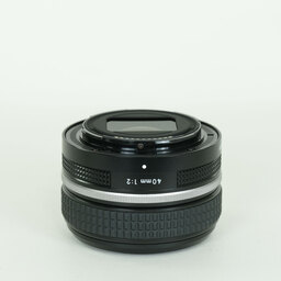 Nikon NIKKOR Z 40mm f/2 Nikon NIKKOR Z 40mm f/2