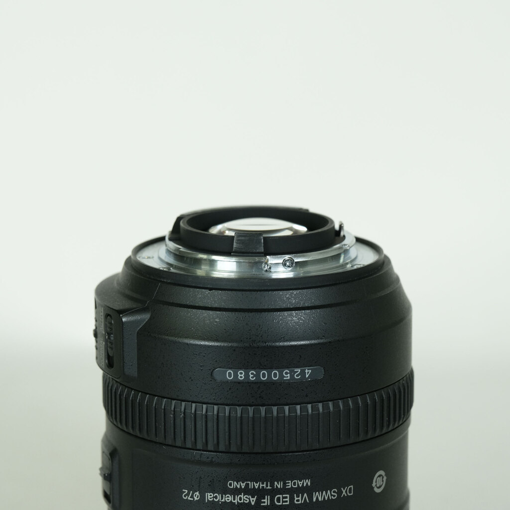 Nikon AF-S DX NIKKOR 18-200mm F3.5-5.6G ED VR II