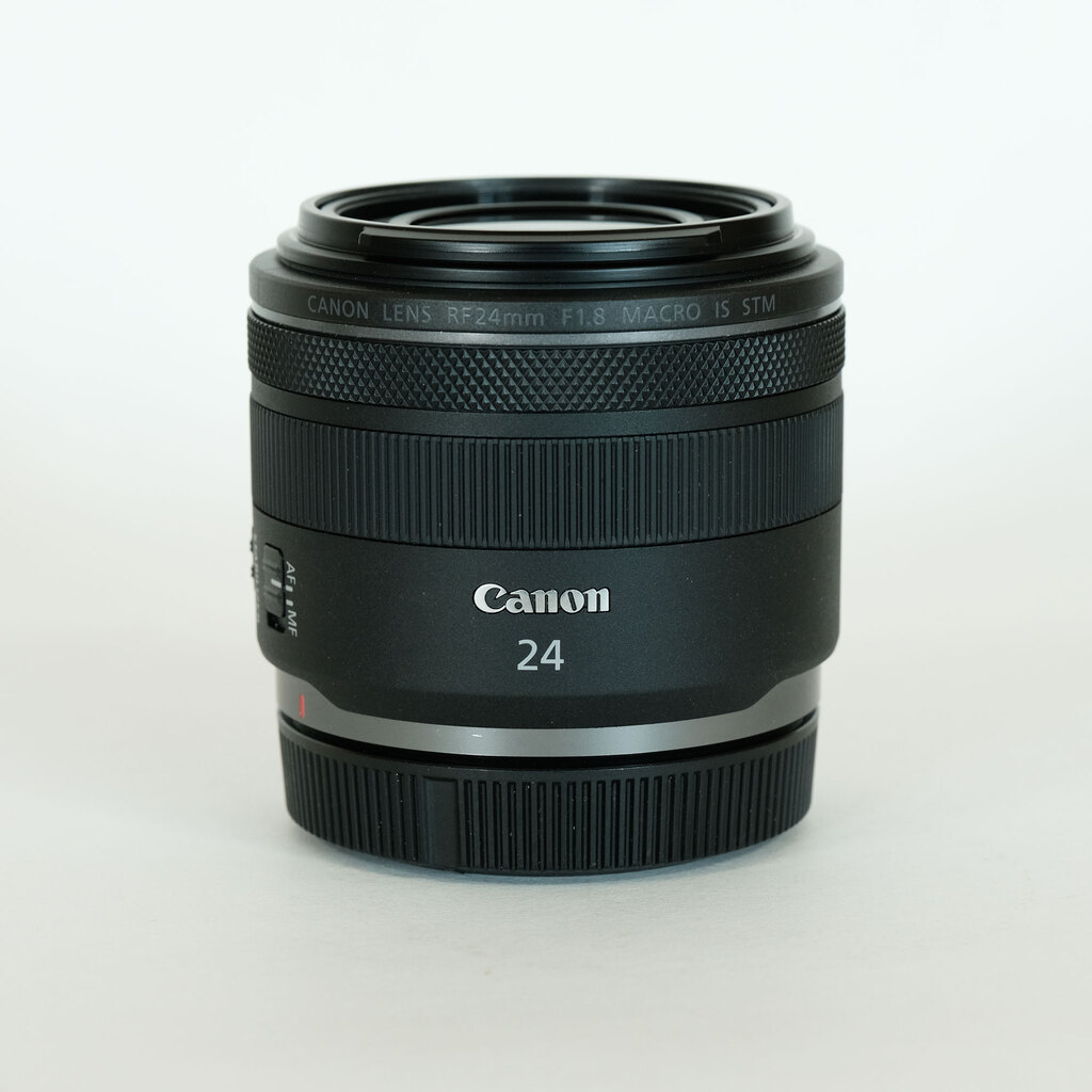 Canon RF24mm F1.8 MACRO IS STM