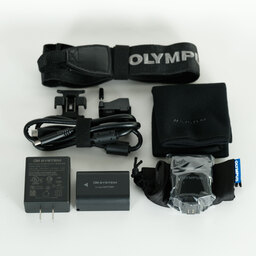 OM SYSTEM OM-1
