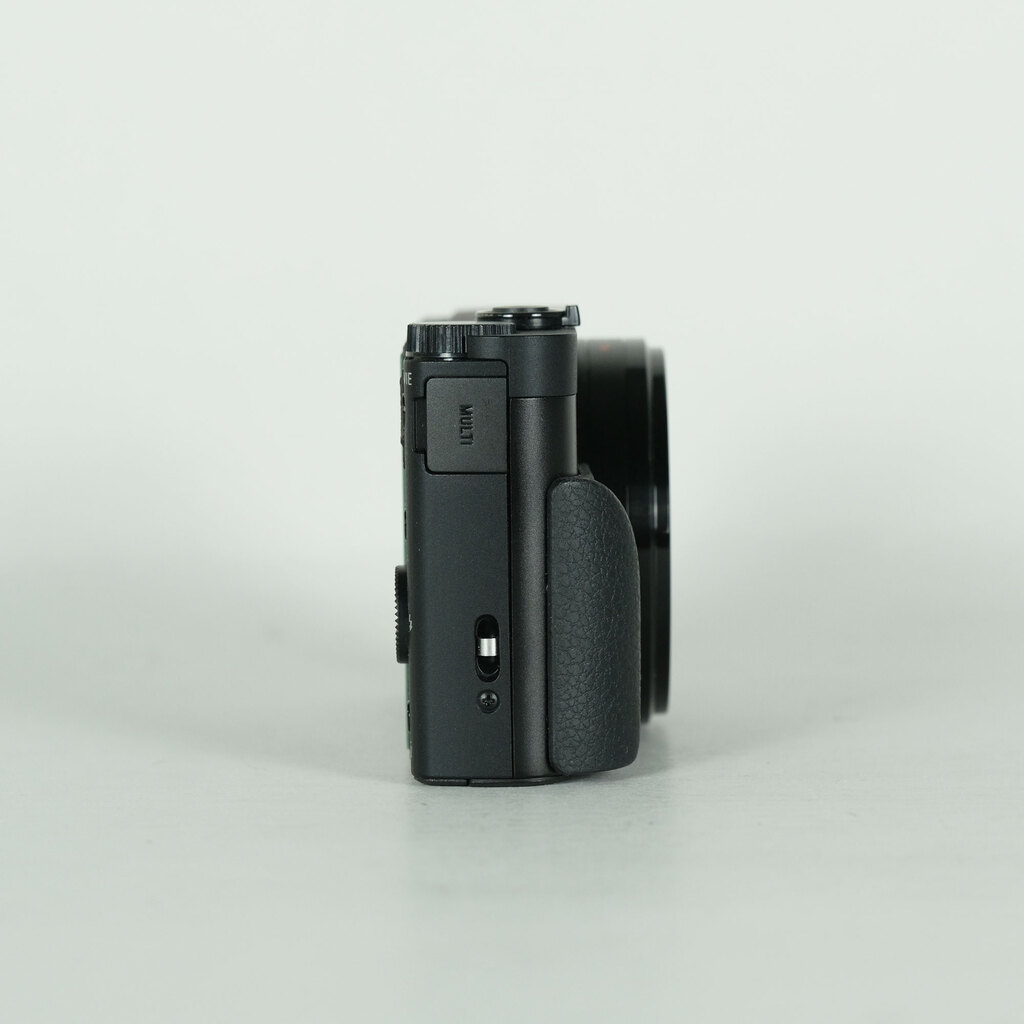 SONY Cyber-shot DSC-WX500 ブラックの出品 | ONE SCENE（ワンシーン）