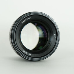 SONY FE 85mm F1.8 SEL85F18