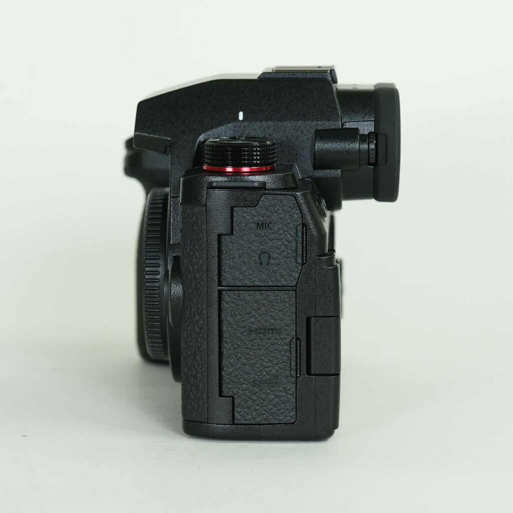 Panasonic LUMIX G9 PRO II