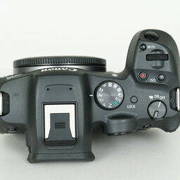 Canon EOS R7 Canon EOS R7