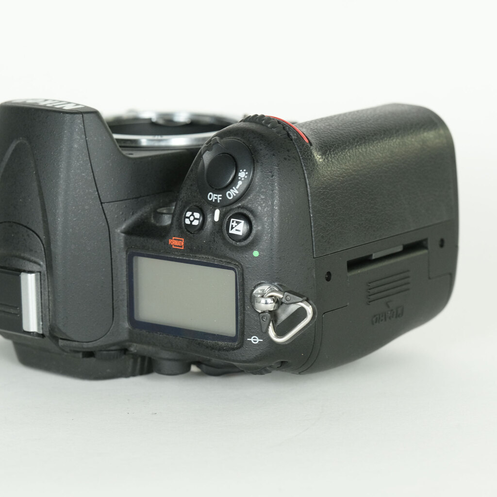Nikon D7000