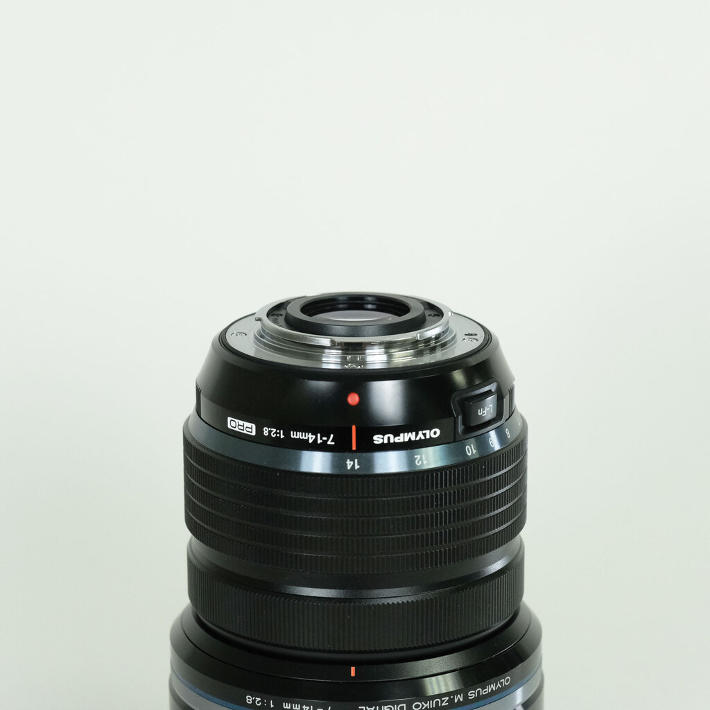 OLYMPUS M.ZUIKO DIGITAL ED 7-14mm F2.8 PRO OLYMPUS M.ZUIKO DIGITAL ED 7-14mm F2.8 PRO