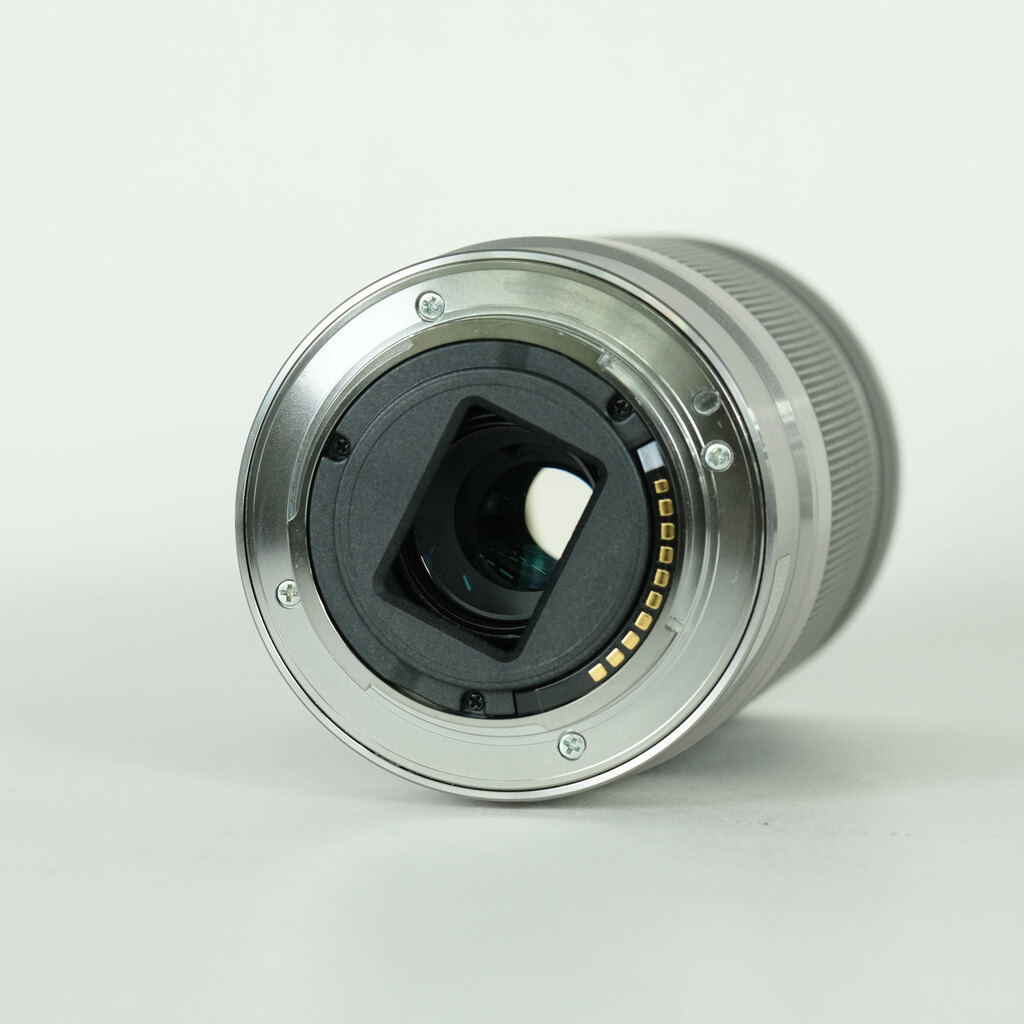 SONY E 55-210mm F4.5-6.3 OSS SEL55210の出品 | ONE SCENE（ワンシーン）