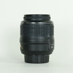 Nikon AF-S DX NIKKOR 18-55mm F3.5-5.6 G VR