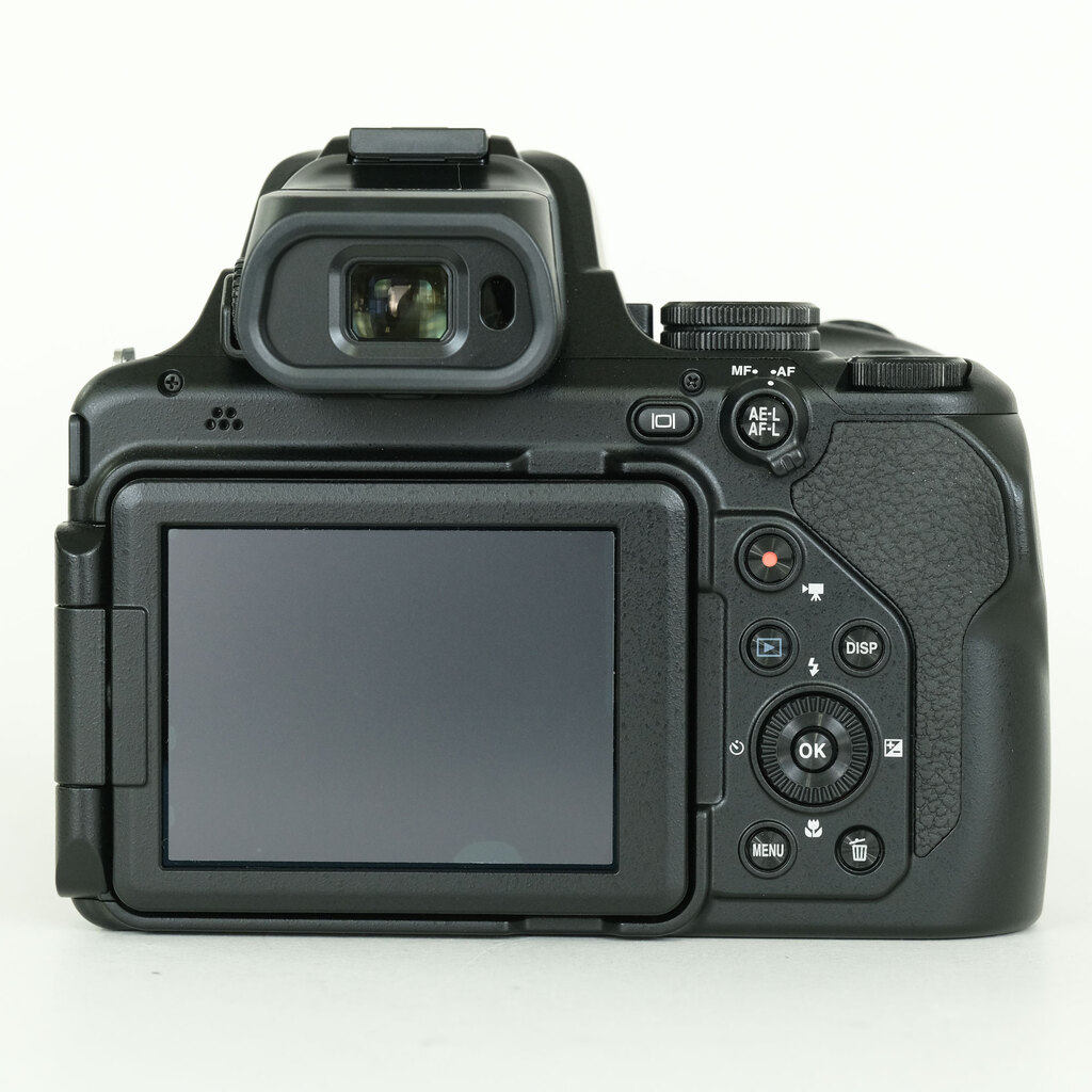 Nikon COOLPIX P1100