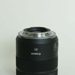 Canon RF85mm F2 MACRO IS STM