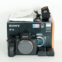 SONY α7 III（ILCE-7M3）