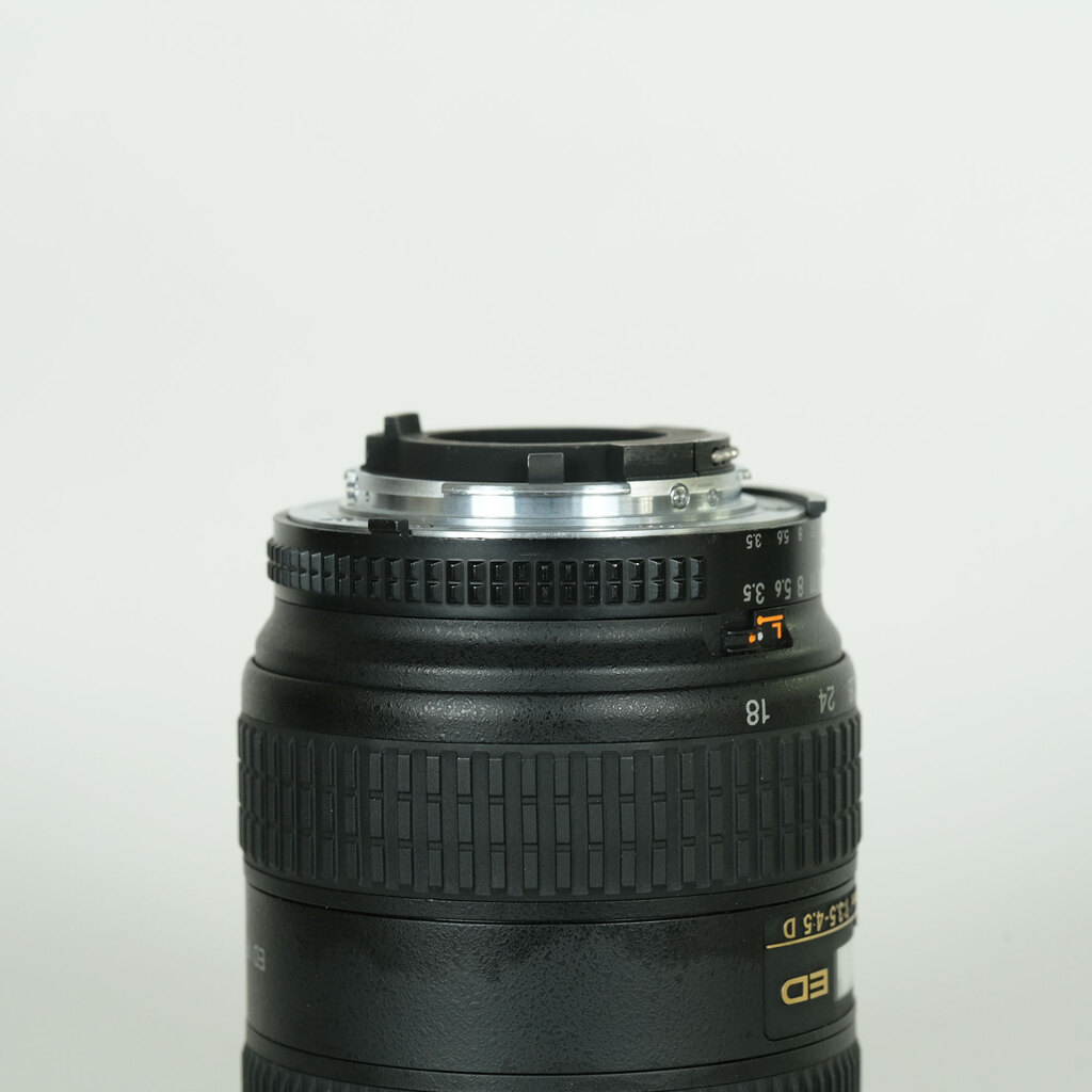 Nikon Ai AF Zoom-Nikkor 18-35mm F3.5-4.5D IF-ED