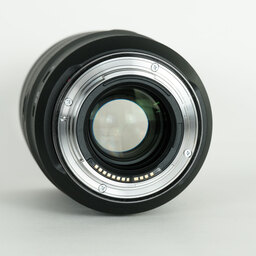 Canon RF135mm F1.8 L IS USM Canon RF135mm F1.8 L IS USM