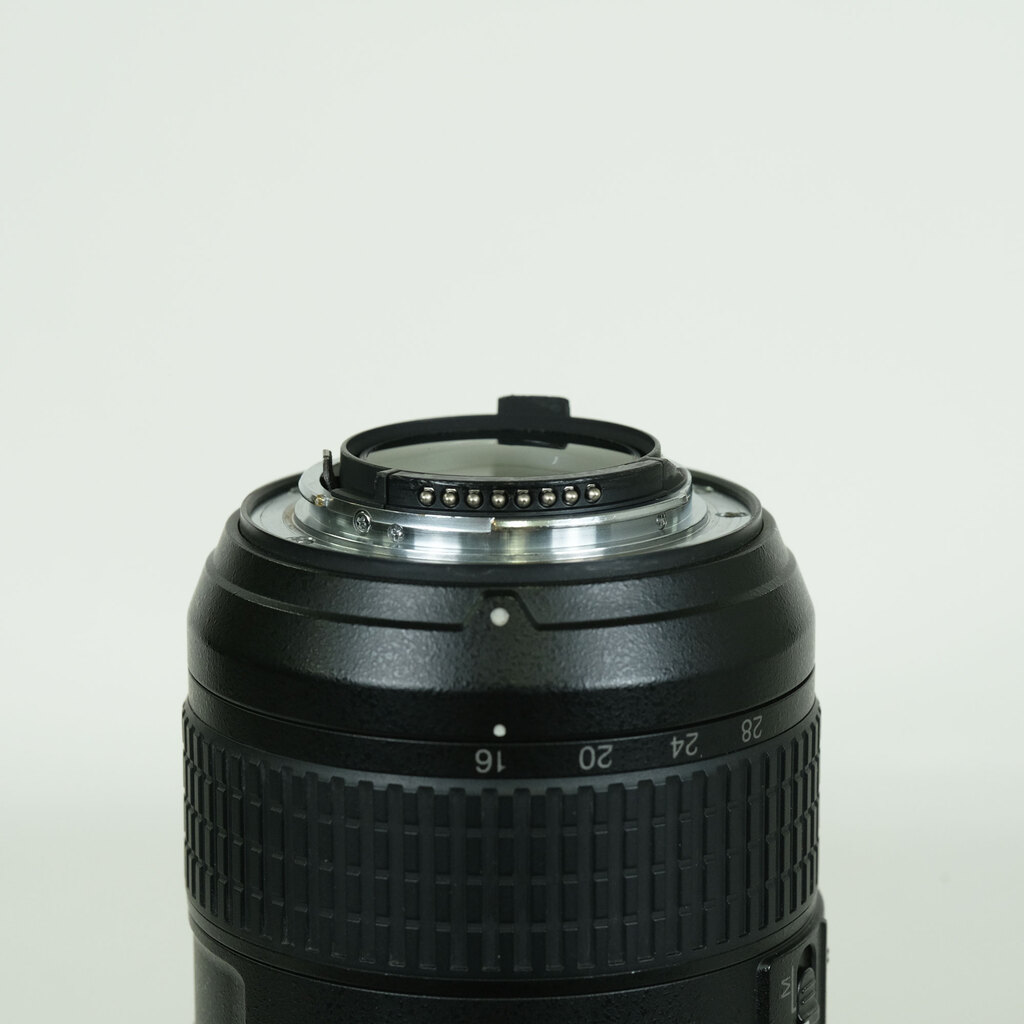 Nikon AF-S NIKKOR 16-35mm F4 G ED VR