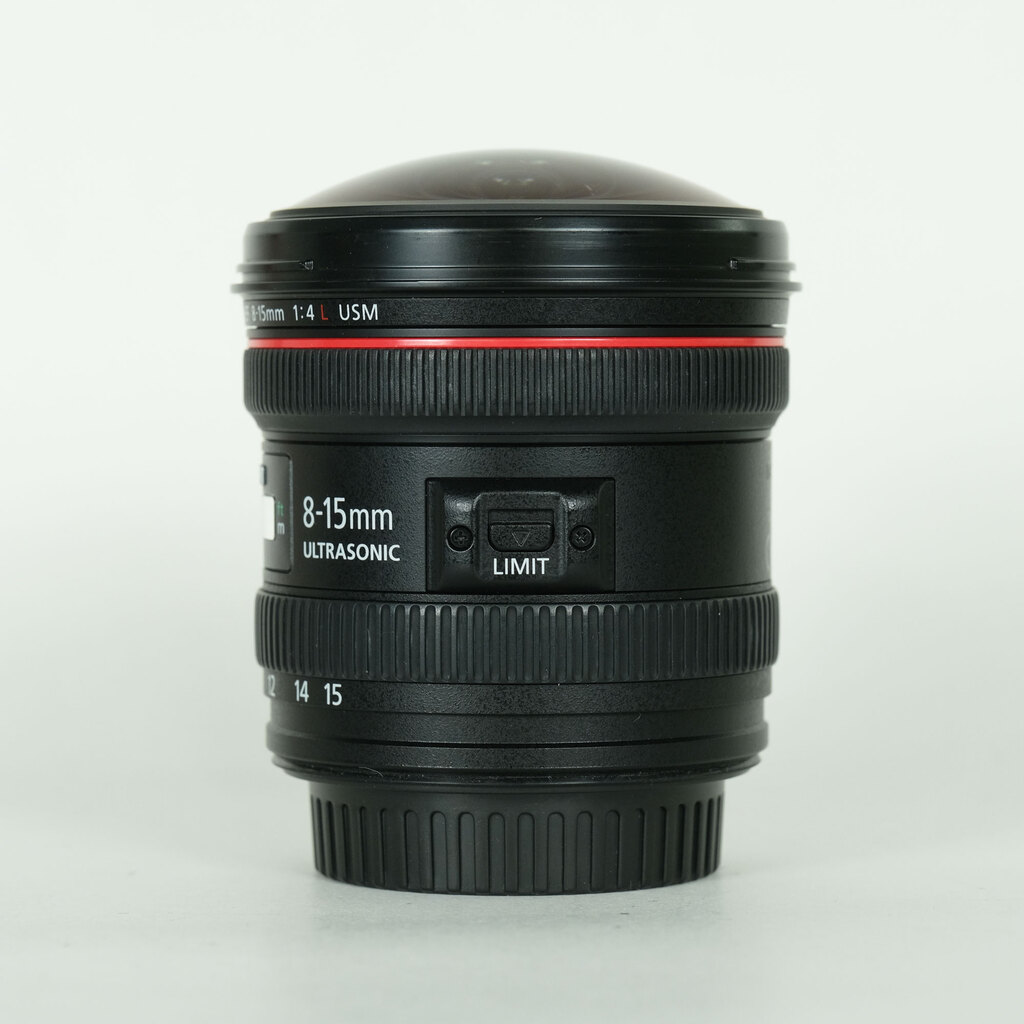 Canon EF8-15mm F4L �t�B�b�V���A�C USM