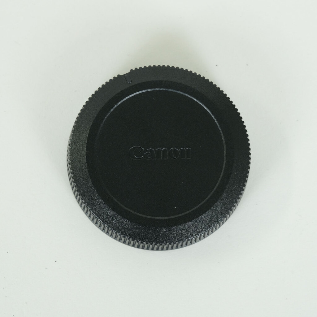 Canon RF16mm F2.8 STM