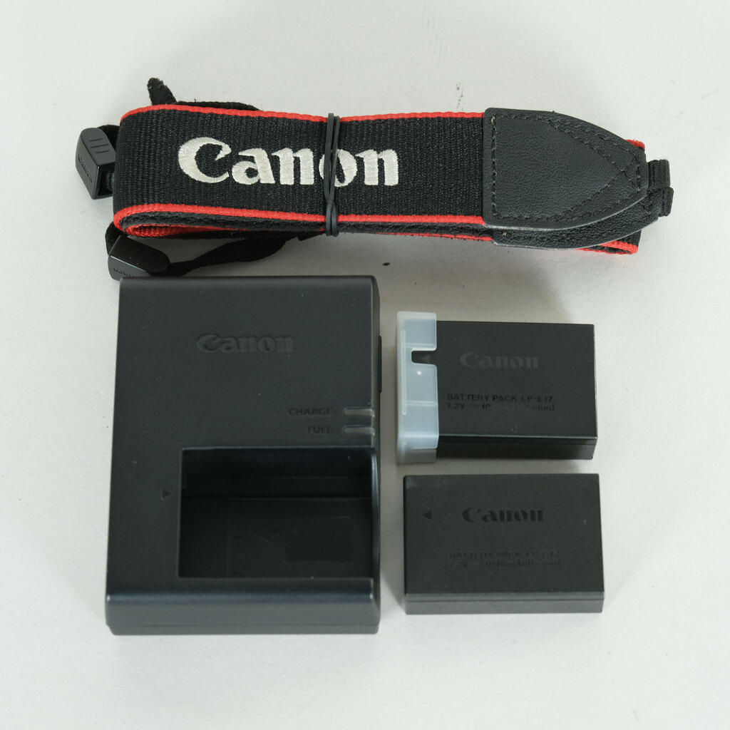 Canon EOS M6 Canon EOS M6