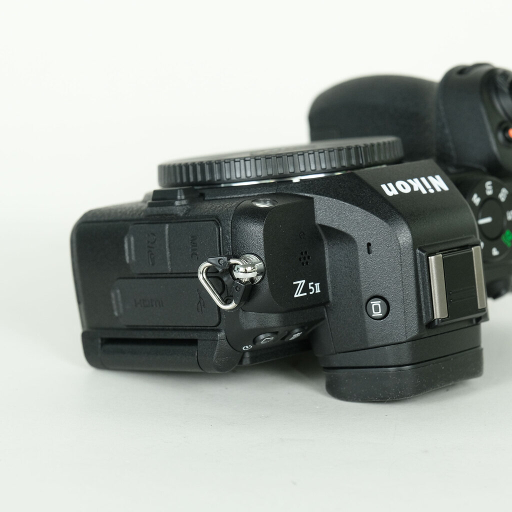 Nikon Z5IIの出品 | ONE SCENE（ワンシーン）