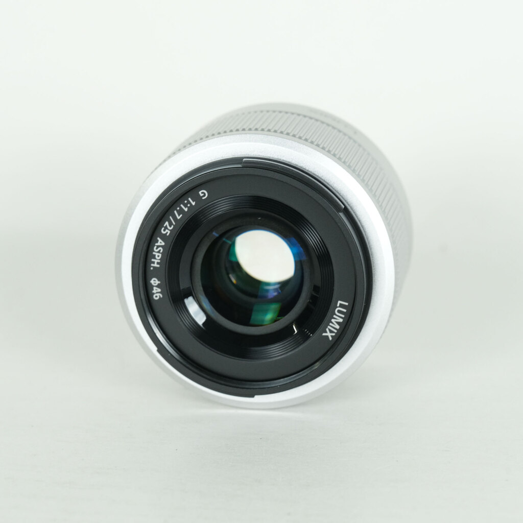 Panasonic LUMIX G 25mm F1.7 ASPH.の出品 | ONE SCENE（ワンシーン）