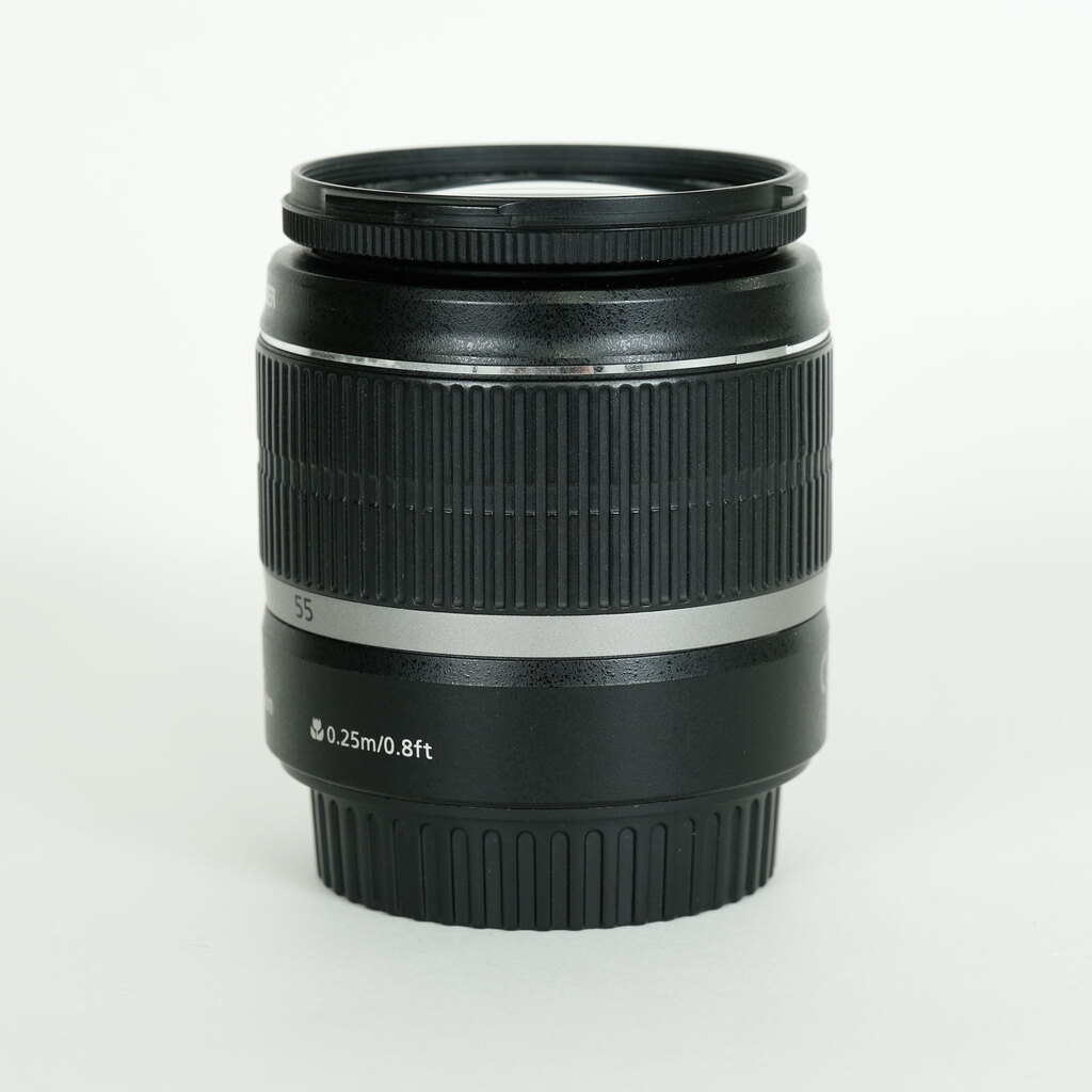 Canon EF-S18-55mm F3.5-5.6 IS