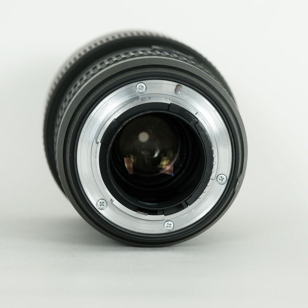 Nikon AF-S NIKKOR 16-35mm F4 G ED VR