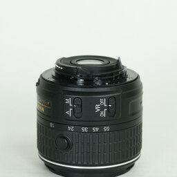 Nikon AF-S DX NIKKOR 18-55mm f3.5-5.6G VR II Nikon AF-S DX NIKKOR 18-55mm f3.5-5.6G VR II
