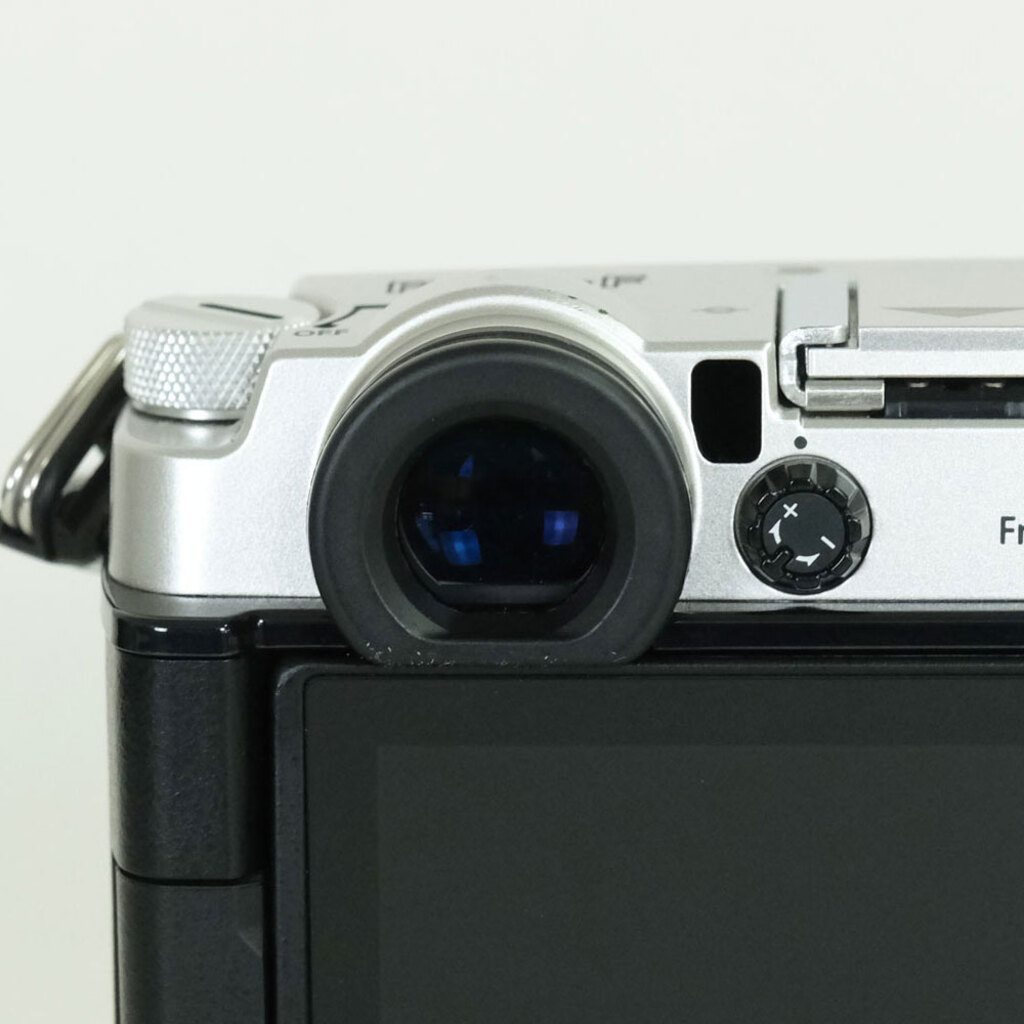 OLYMPUS PEN-F