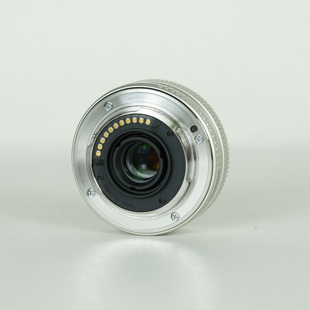 OLYMPUS M.ZUIKO DIGITAL 17mm F2.8 シルバーの出品 | ONE SCENE（ワン