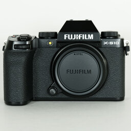 FUJIFILM X-S10