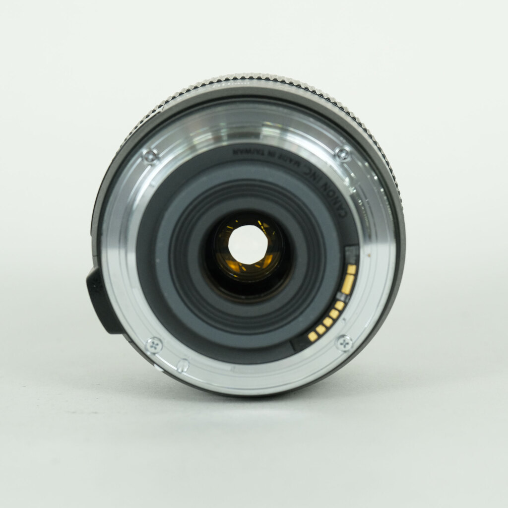 Canon EF-S60mm F2.8 マクロ USM