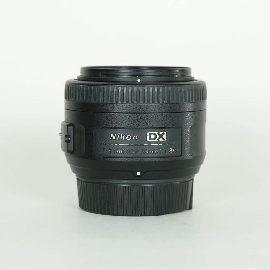 Nikon AF-S DX NIKKOR 35mm f/1.8G