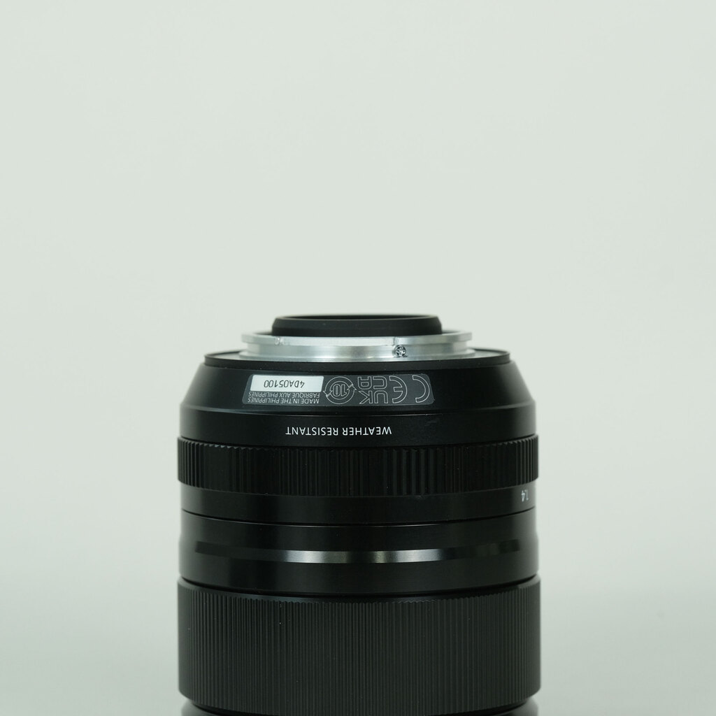 FUJIFILM XF33mmF1.4 R LM WRの出品 | ONE SCENE（ワンシーン）