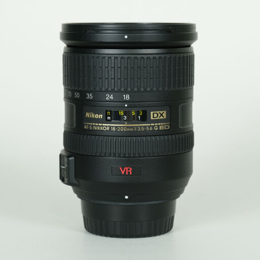 Nikon AF-S DX VR Zoom-Nikkor 18-200mm F3.5-5.6G IF-ED