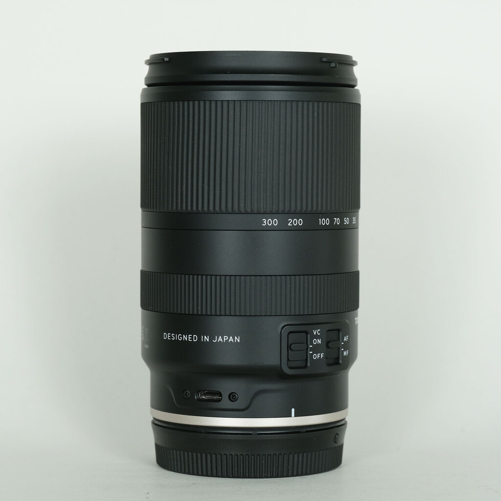 TAMRON 18-300mm F/3.5-6.3 Di III-A VC VXD (Model B061) [キヤノンRF用]